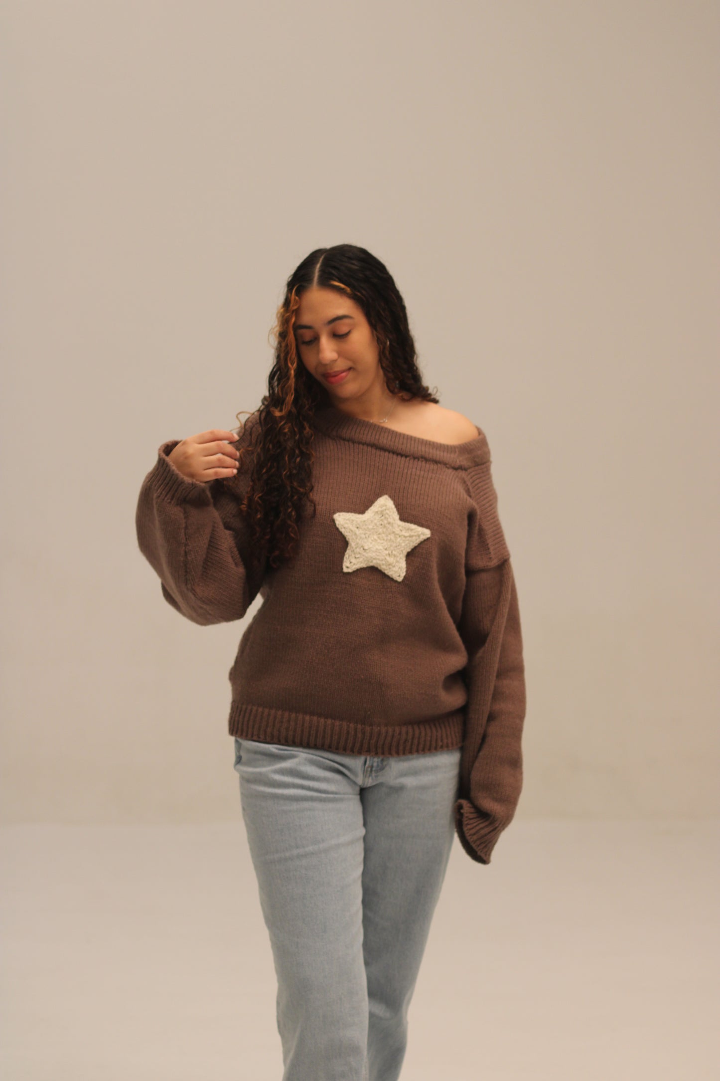 STAR KNIT SWEATER